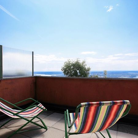 Hotel Funivia Laveno-Mombello Pokoj fotografie