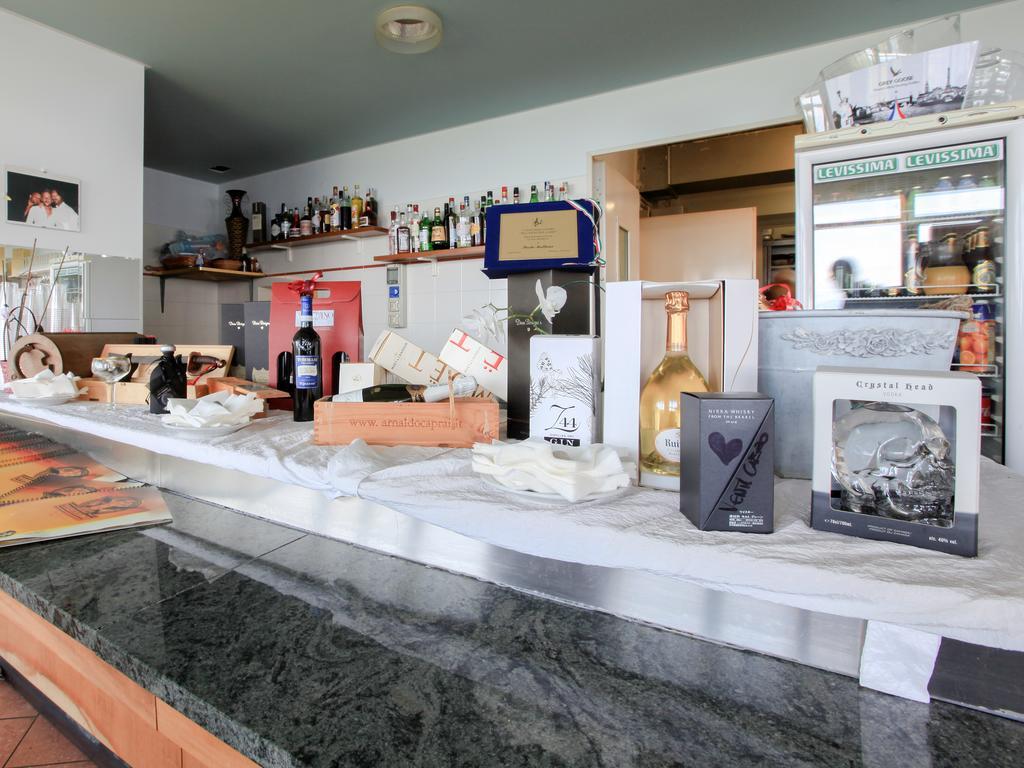 Hotel Funivia Laveno-Mombello Exteriér fotografie