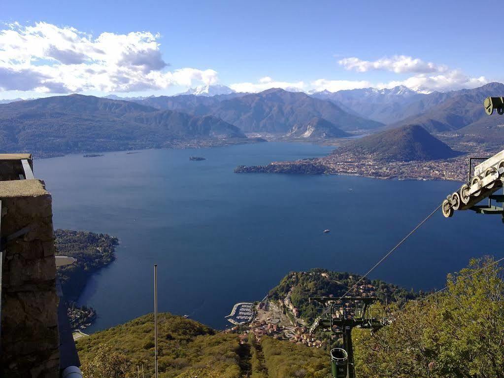 Hotel Funivia Laveno-Mombello Exteriér fotografie